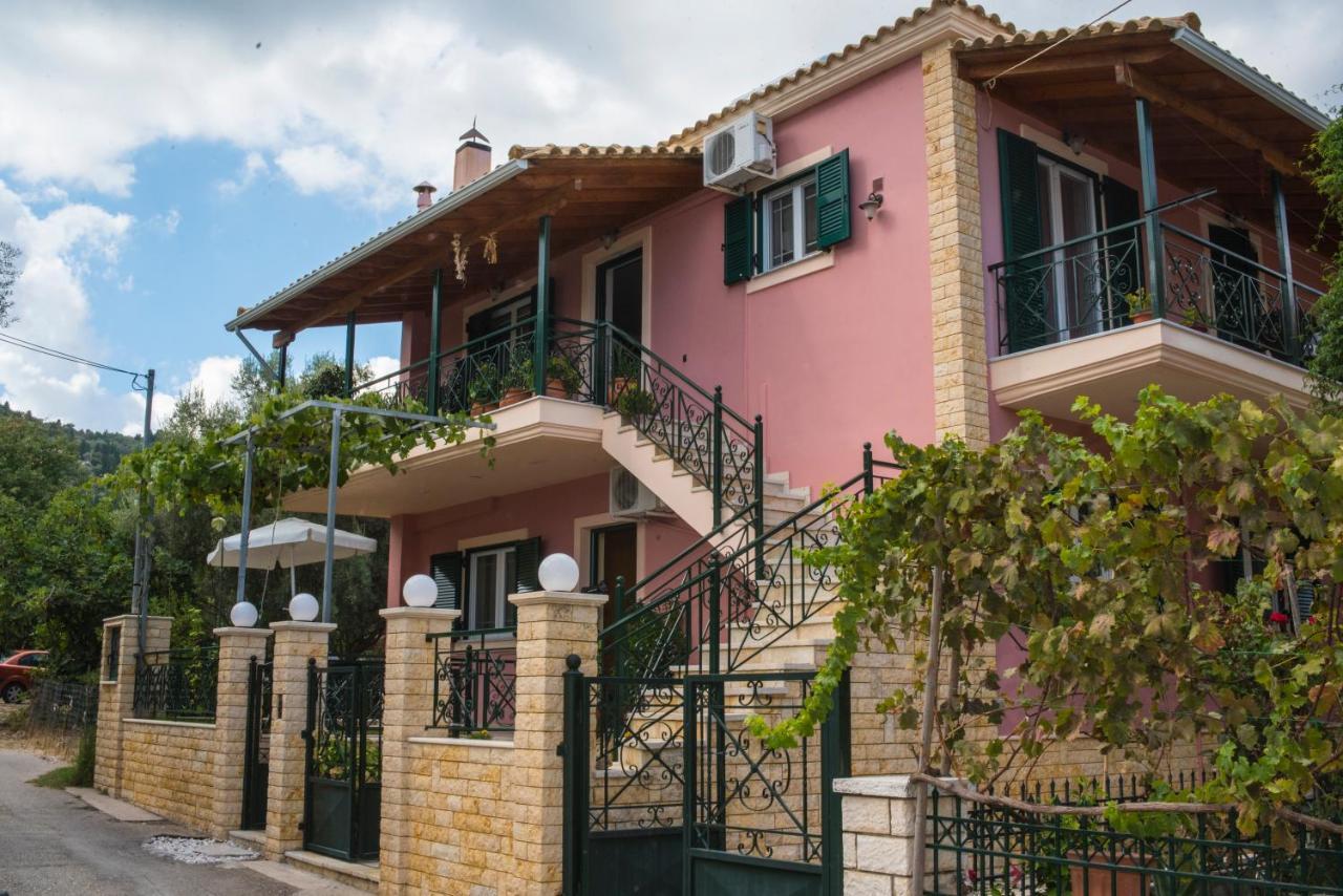 Anna'S Apartments Nikiana Exterior photo